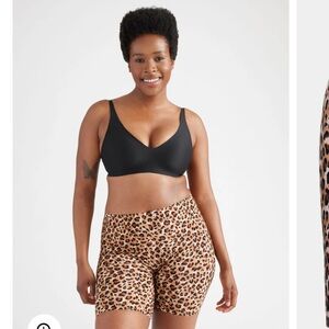 Knix Leakproof Thigh Saver 6” EUC